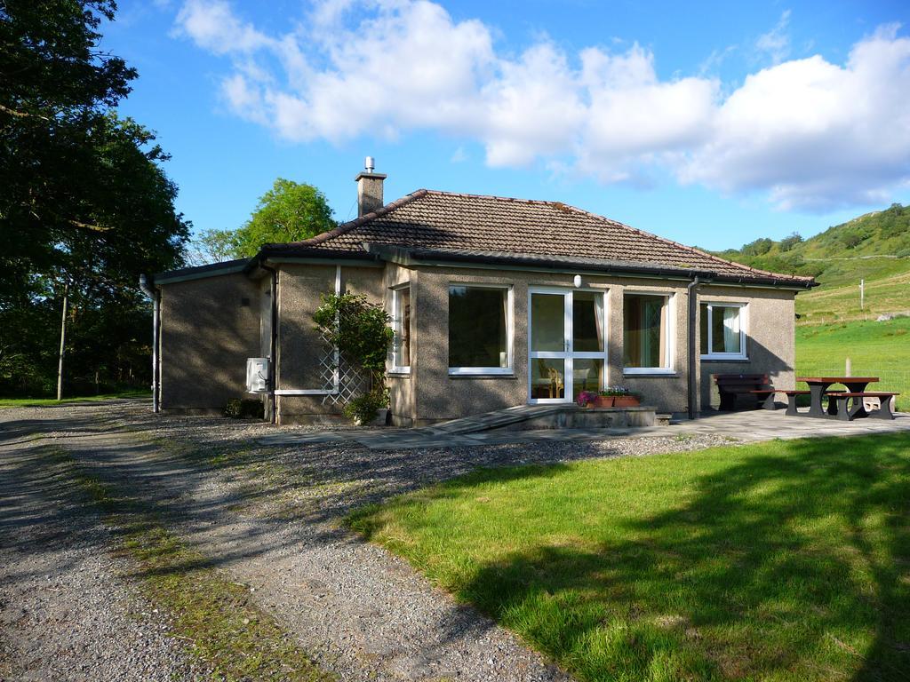 Blarghour Farm Cottages Overlooking Loch Awe Ardchonnell Exterior photo